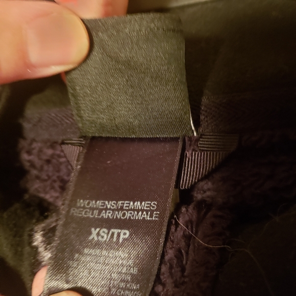 Women's Northface fleece - Picture 3 of 3